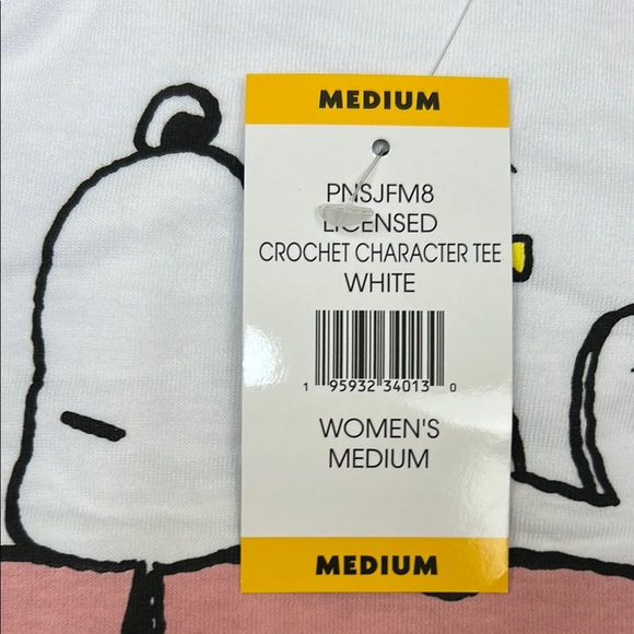 Comfy and cute Snoopy with crochet flowers top NWT! Size M - Picture 11 of 14